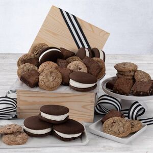 GourmetGiftBaskets.com Baked Goods Premium Gift Basket