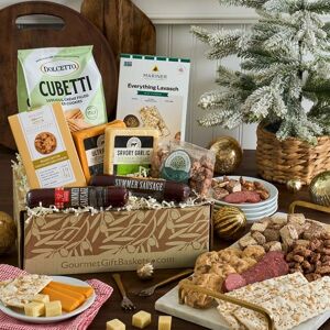 GourmetGiftBaskets.com Sweet and Savory Christmas Gift Box