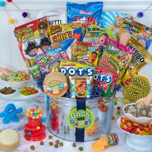 GourmetGiftBaskets.com Deluxe Gags and Games Candy and Toy Gift