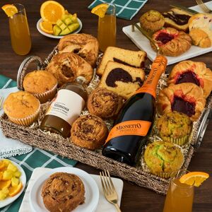 GourmetGiftBaskets.com Champagne and Breakfast Basket