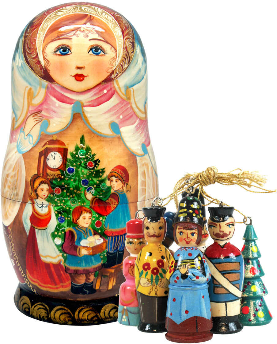 G. DeBrekht Designocracy Christmas Night Treasure Surprise Matryoshka Wooden Doll with 5 Ornaments