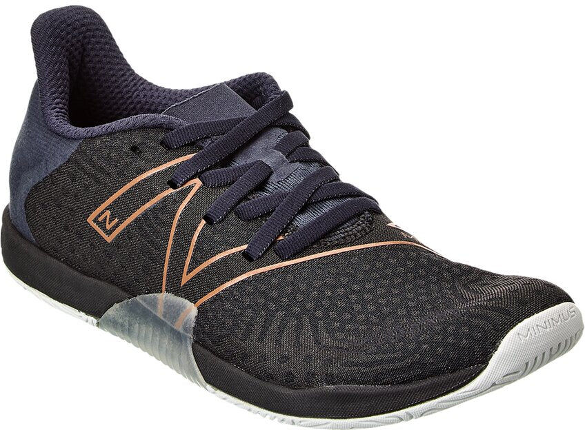 New Balance Minimus Sneaker US 9 female