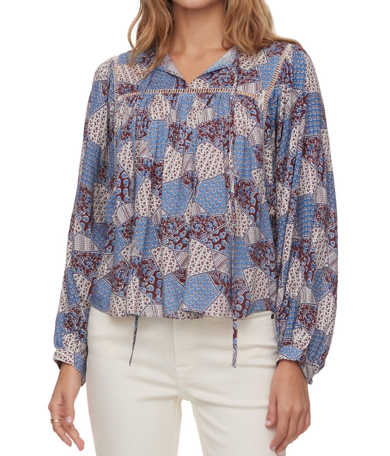 Flags & Anthem Harlan Peekaboo Peasant Top In White And Blue Large female