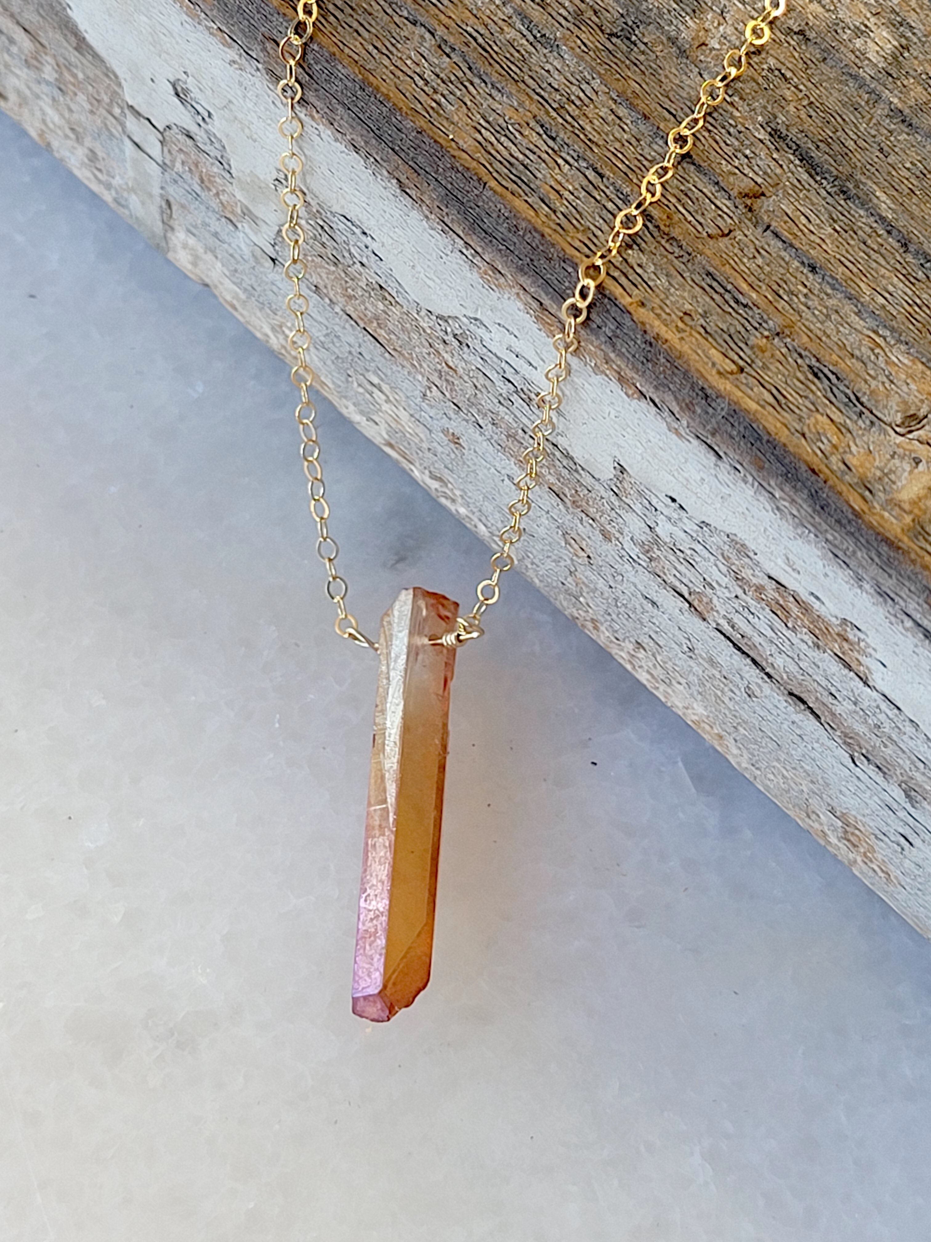 A Blonde and Her Bag Single Raw Peach Quartz Crystal Pendant Necklace in Gold female