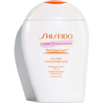 Shiseido Urban Environment Oil-Free Sunscreen SPF 42 - 143 ml Shiseido Urban Environment Oil-Free Sunscreen SPF 42 - 143 ml