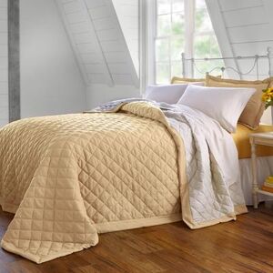 BH Studio Reversible Quilted Bedspread by BH Studio in Taupe Ivory (Size KING)