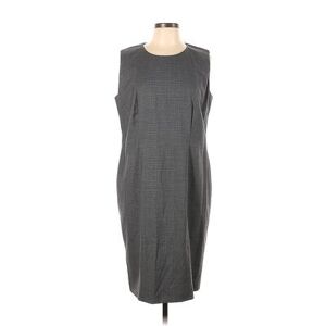 Boss by HUGO BOSS Casual Dress - Sheath Crew Neck Sleeveless: Gray Solid Dresses - Women's Size 12