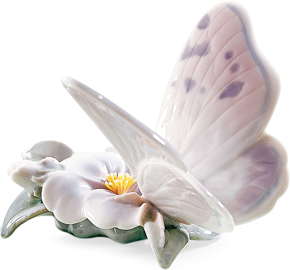 Lladro Collectible Figurine, Refreshing Pause Butterfly