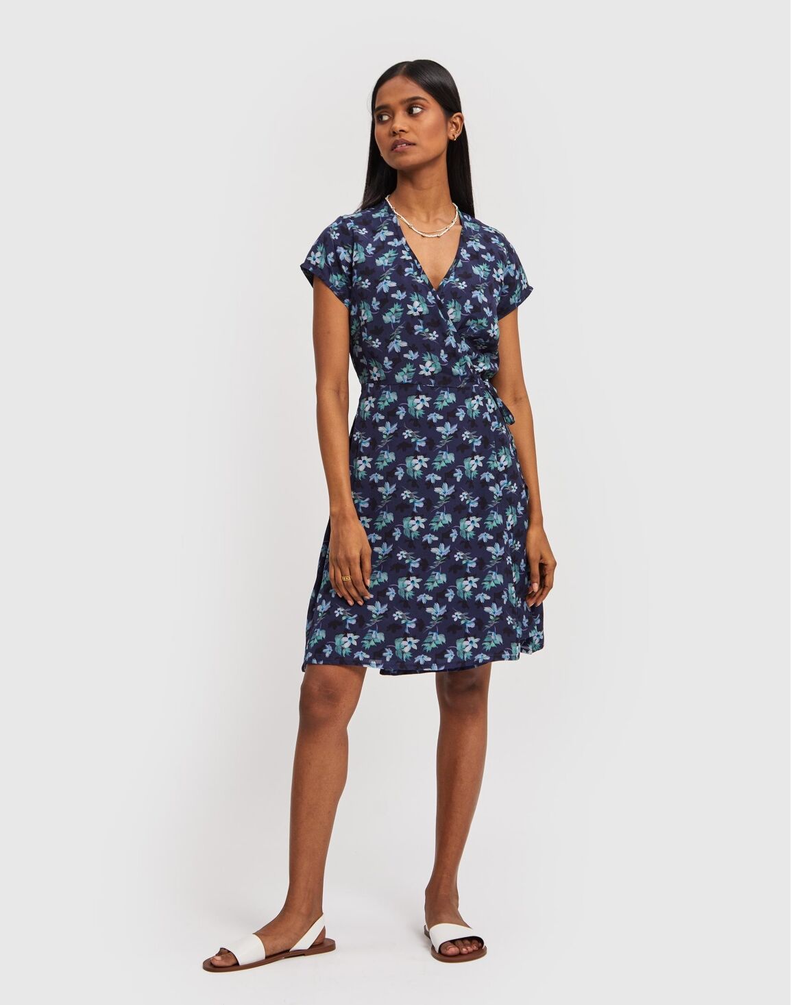 Reistor Womens Short Wrap Dress Midnight Florals - Dark Blue