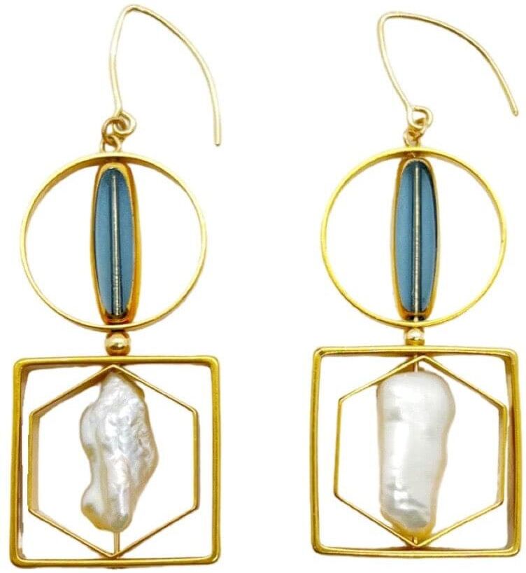 Aracheli Studio Grey Glass and Pearl Geometric Earrings - Grey, white and gold