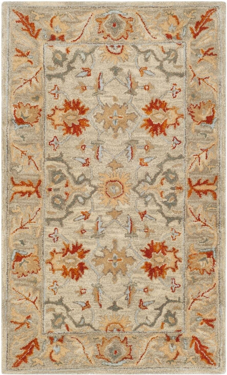 Safavieh Antiquity At63 Beige 4' x 6' Area Rug - Beige