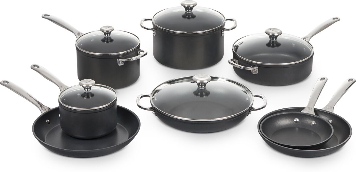 Le Creuset Toughened Nonstick Pro 13-Pc. Cookware Set - Black