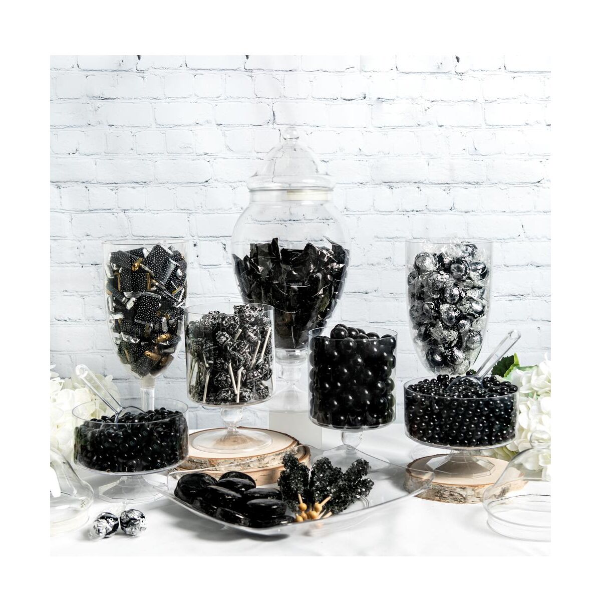 Candy 14 lbs+ Premium Black Candy Buffet (Feeds 24-36) - Black