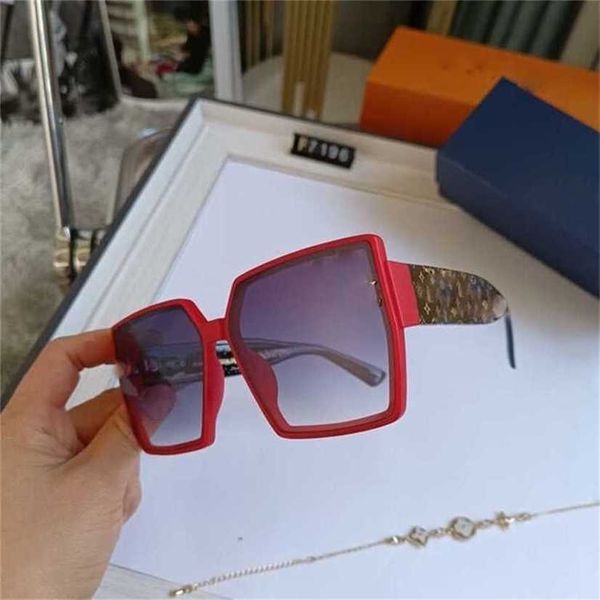 26% OFF Wholesale of sunglasses New Fashion Home Hot Net Red Large Frame Square Sunglasses Street Photo Mirror