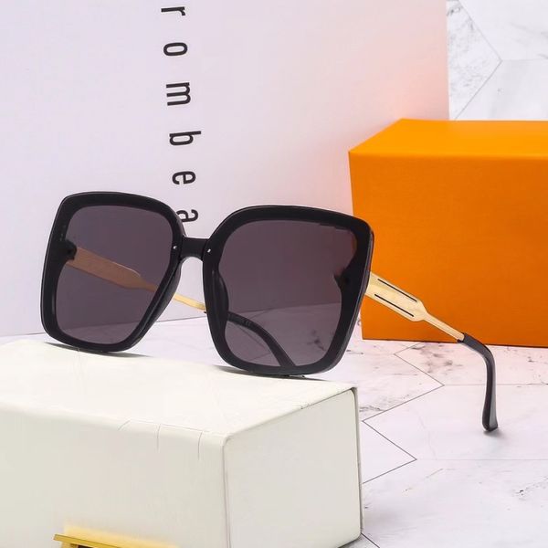 2024 Luxury Designer Sunglasses Women Ladies Square Sun glasses With Box Summer Beach Street Photo Oversized Shades