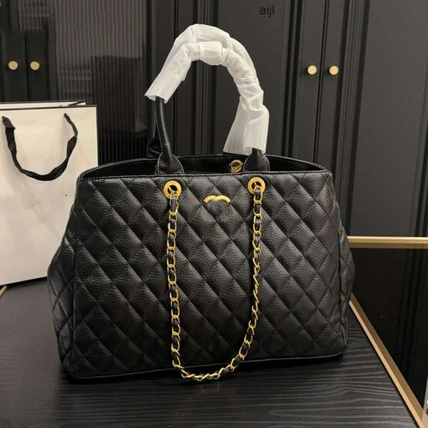 Famous Cc Letter Luxury Women Designer Tote Bag French Brand Fashion Lady Shoulder Underarm High Quality Genuine Leather Handbags Plus Ladies Shopping Purse