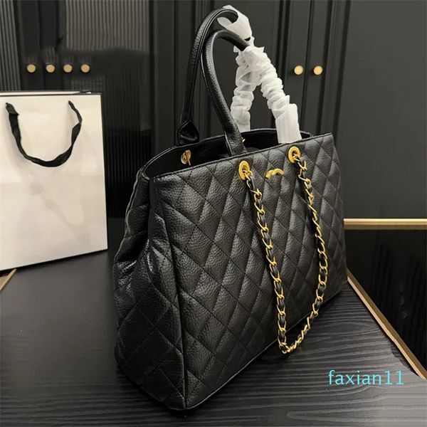 Famous Luxury Women Designer Tote Bag Brand Fashion Lady Handbag Underarm Bag High Quality Luxurious Genuine Leather Plus Ladies Shopping Bag