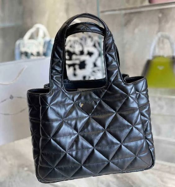 woman Evening Bags Totes PRAbag The Tote Triangle Rhombus Designer Women Black Leather Handbag