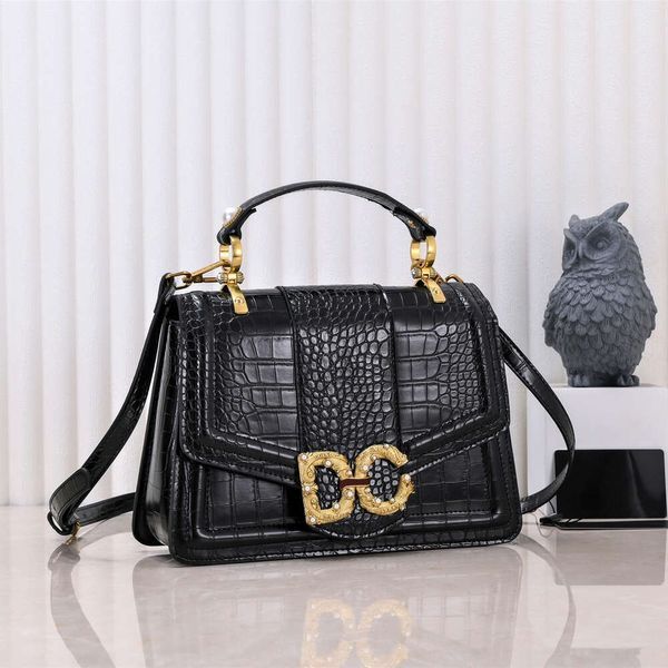 Fashion Alligator Plain Women Handbag Designer Shoulder Bag D Classic Letter Evening Dress Small Square Tote Bag Crossbody Bags Courier Purse