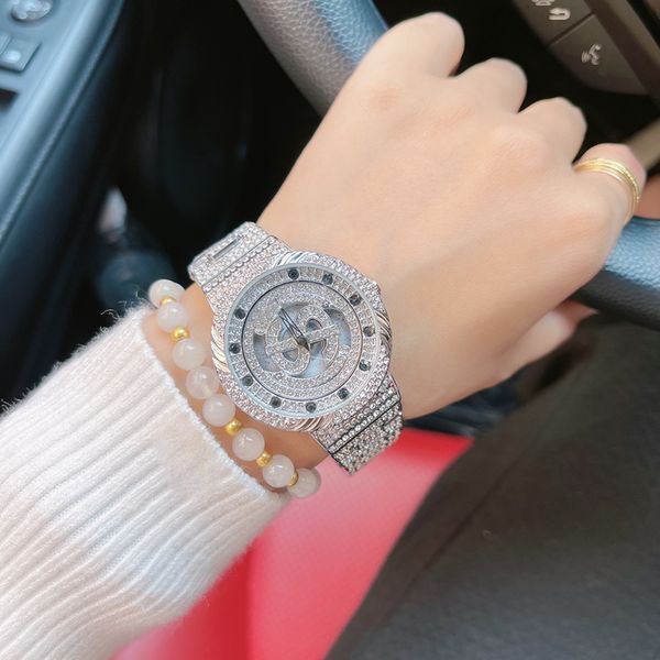 Women Watches Quartz Movement Watch Leather Strap Sapphire Waterproof Design Montre de luxe 38mm Women Diamond Wristwatches