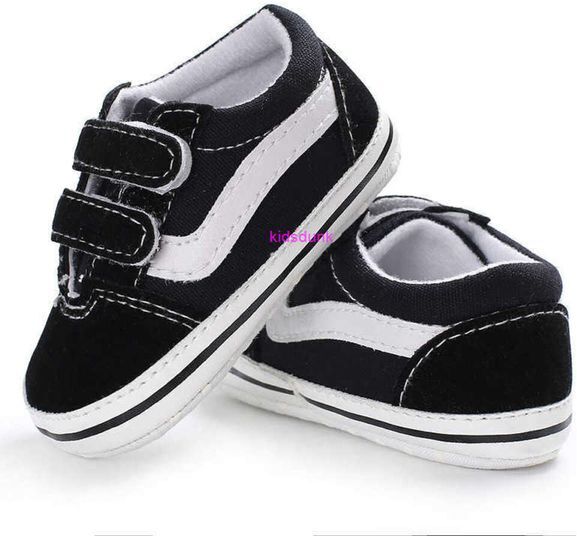 First Walkers Baby Crib Shoes Newborn Girl Boy Shoe Anti Slip Canvas Sneaker Trainers Prewalker Black White 0-18M