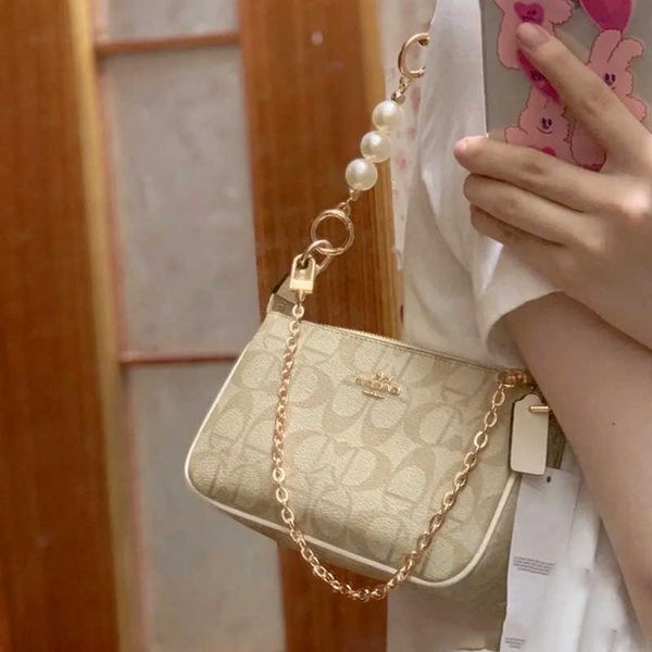 Olay counter texture model 2024 new Kouqiu winter women&#039;s bag mahjong small mobile phone louisianashop Purses