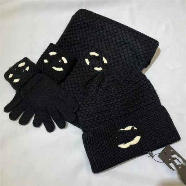 Hats 2023 New Winter Wool Warm Scarf Hat Glove Set Luxury Fashion Casual Scarf Men&#039;s and Women&#039;s Designer Brand Classic Letter Hat Glov