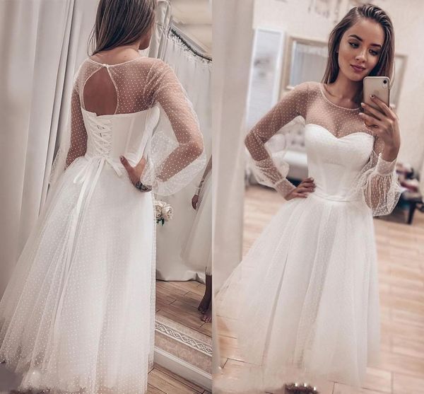 2021 Short Beach Wedding Dresses Long Poet Sleeves Tea Length Scoop Neck Dotted Tulle Custom Made Wedding Gown Plus Size vestido de novia