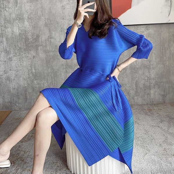 Casual Dresses Woman Pleated Dress Striped Color Block Drawstring Waist Seven Sleeve V Neck Style Wild 2023 Summer Fashion 15JK942