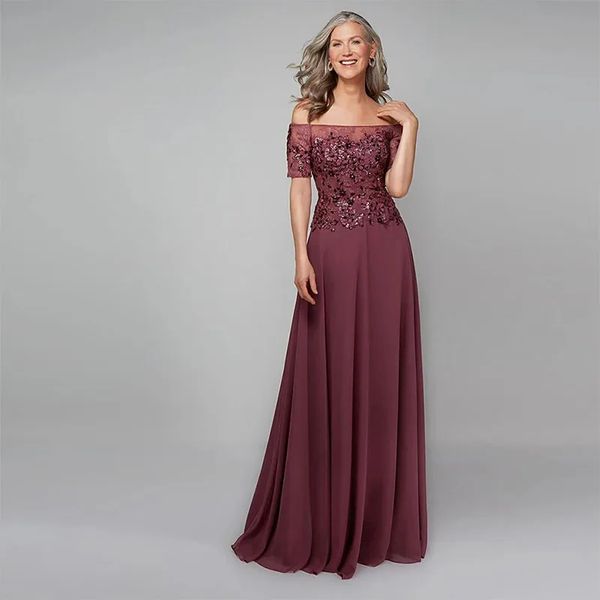 Elegant Long Chiffon Mother Of The Bride Dresses Short Sleeves Lace Appliques Off The Shoulder Wedding Guest Dress Burgundy Formal Party Gown For Women 2024