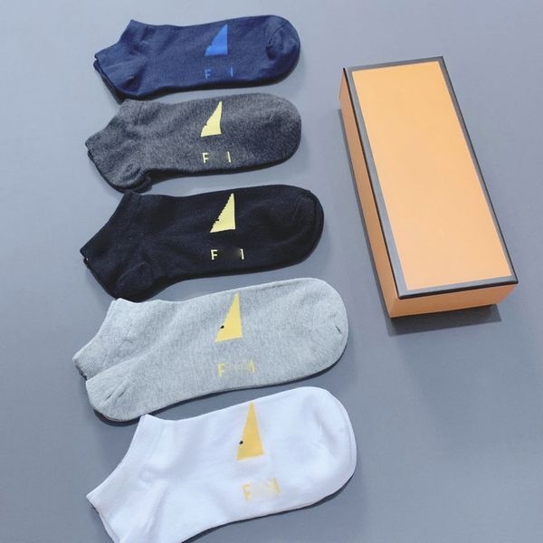 Men&#039;s Women&#039;s Socks Designer Casual Stockings With Letters High Quality A Box Of 5 Sports Socks