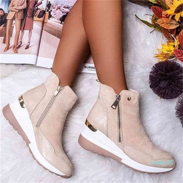 Low barrel warm round head winter solid color slope heel side zipper Brown female Martin boots thick soled snow boots