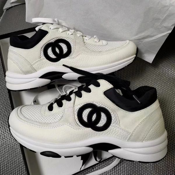 designer men sneaker women knit Fabric Suede Calfskin Laminated trainers leather lace up knitting shoe popular Casual Shoe luxury store sneaker White Gold Silver