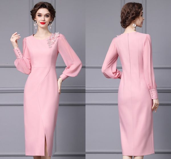 Elegant Pink Short Mother of the Bride Dress 2024 Scoop Long Sleeves Embroidery Lace Chiffon Wedding Groom Guest Party Gowns Ceremony Robe De Soiree