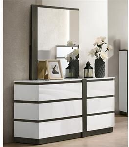 Furniture of America Misti Solid Wood 2-Piece Dresser and Mirror Set in White