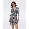 DVF - Jeanne Dress by Diane Von Furstenberg In Size: M