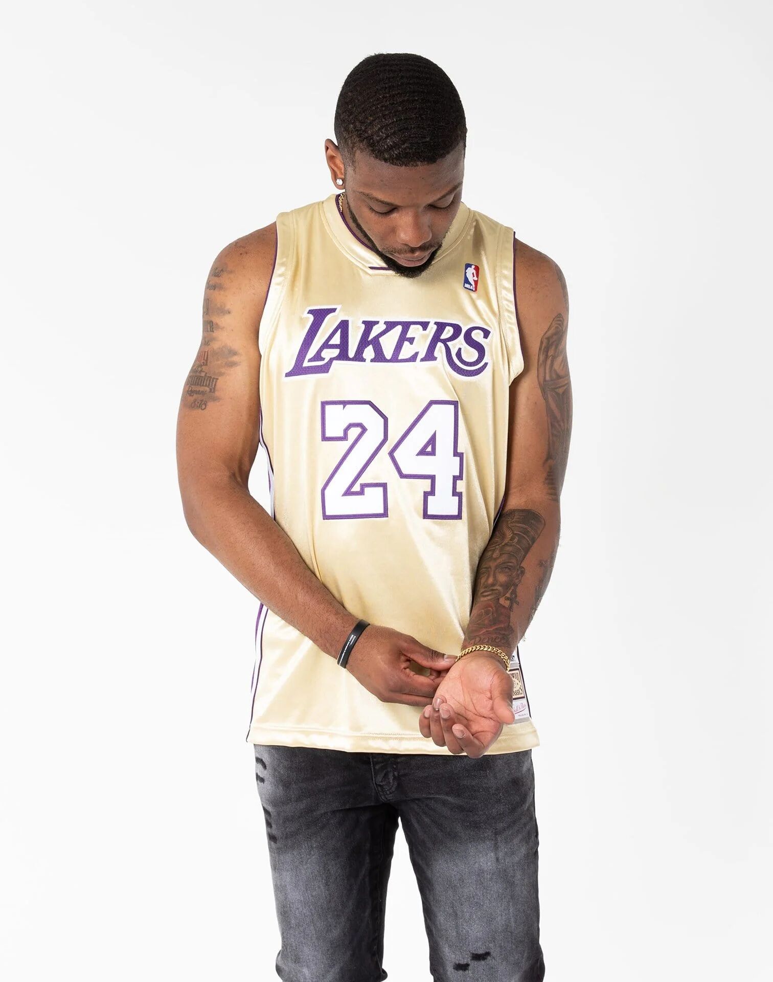 Mitchell & Ness Authentic Hof #24 Kobe Bryant Lakers Jersey  - Gold - Size: SM