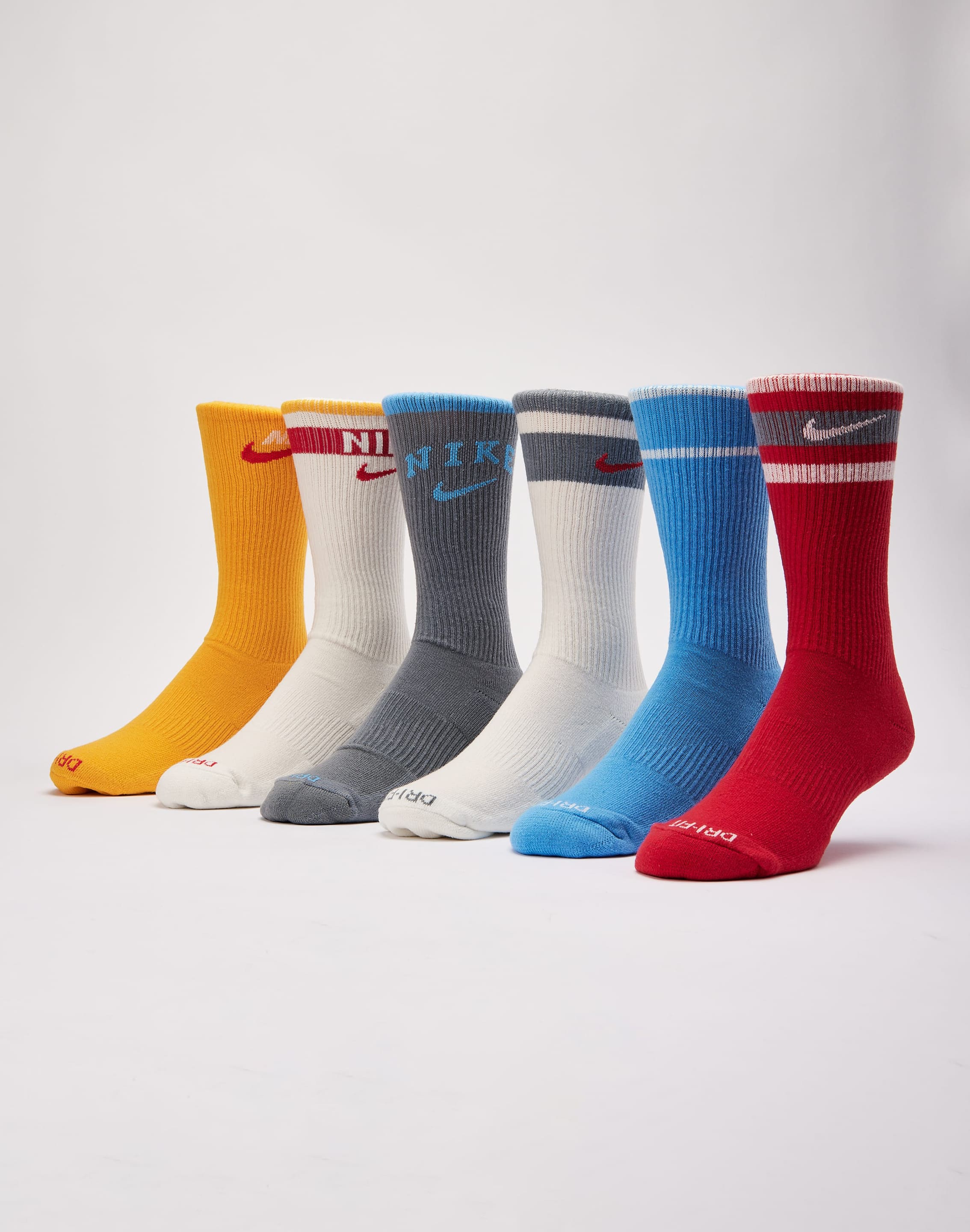 Nike Everyday Plus Retro Cushioned Crew Socks 6-Pack  - Multi - Size: LG