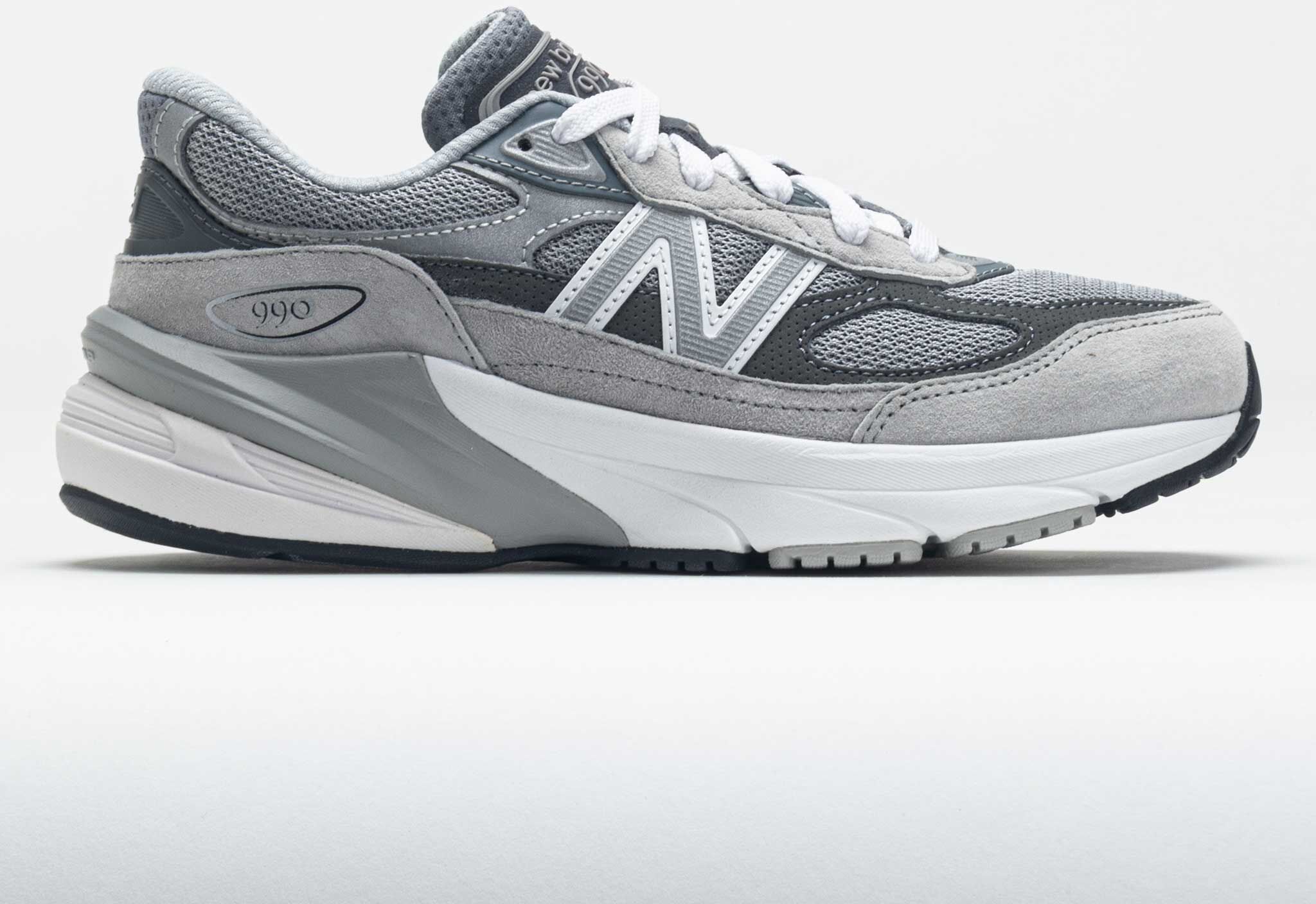 New Balance 990v6 Junior Grey/Silver Junior Running Shoes