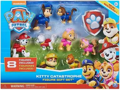 Licensed Character PAW Patrol Kitty Catastrophe Gift Set with 8 Collectible Figures, Multicolor