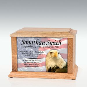 Perfect Memorials Md Oak American Flag and Eagle Infinite Impression Cremation Urn