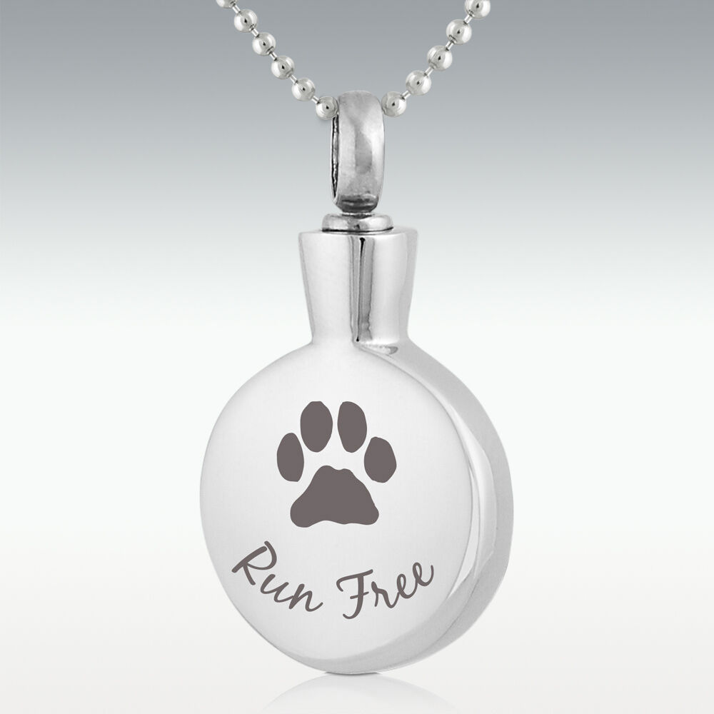 Perfect Memorials Run Free Round Stainless Steel Cremation Jewelry