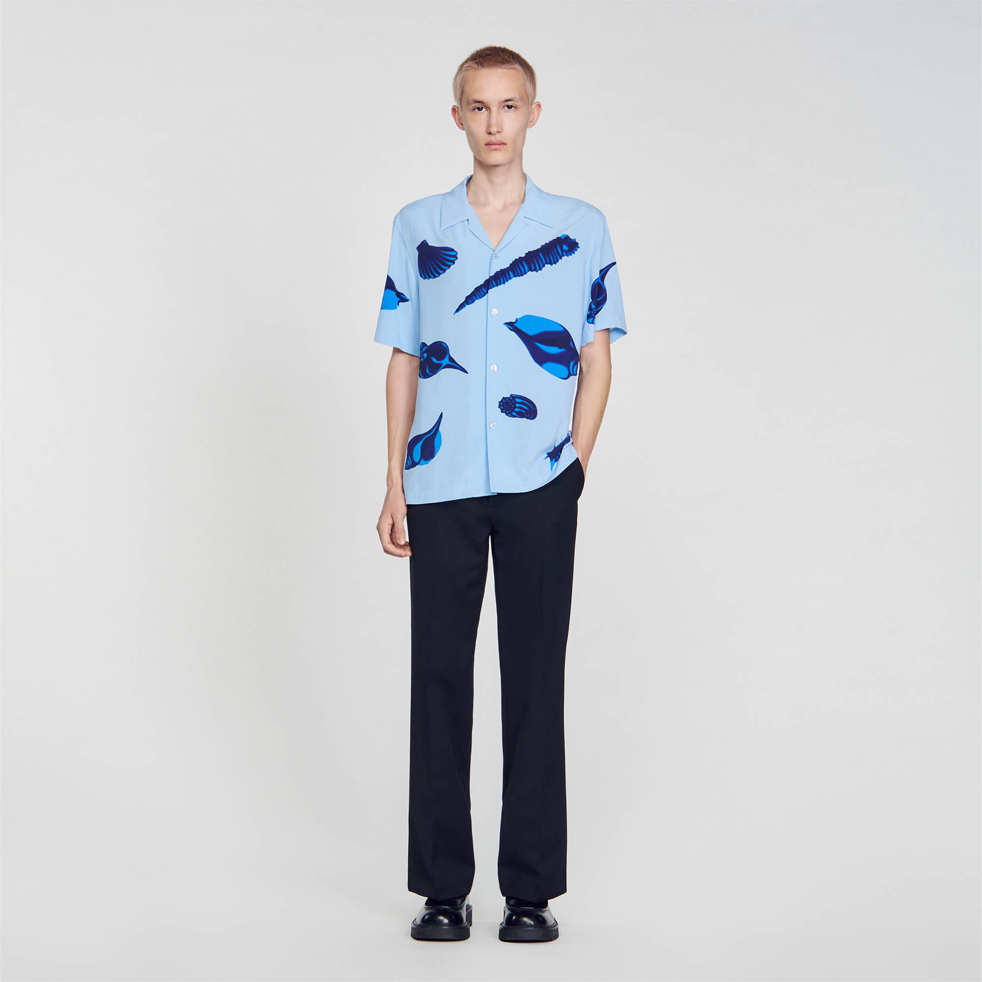 Sandro Seashell pattern shirt - male - Blue - Men-Short sleeves-M