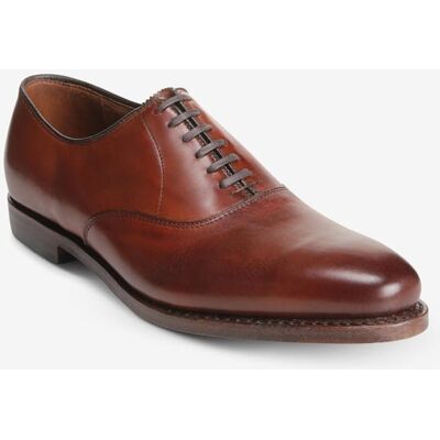 Allen Edmonds Carlyle Plain-toe Oxford Dress Shoe in Chili Leather, size 10.0 B Allen Edmonds Carlyle Plain-toe Oxford Dress Shoe in Chili Leather, size 10.0 B