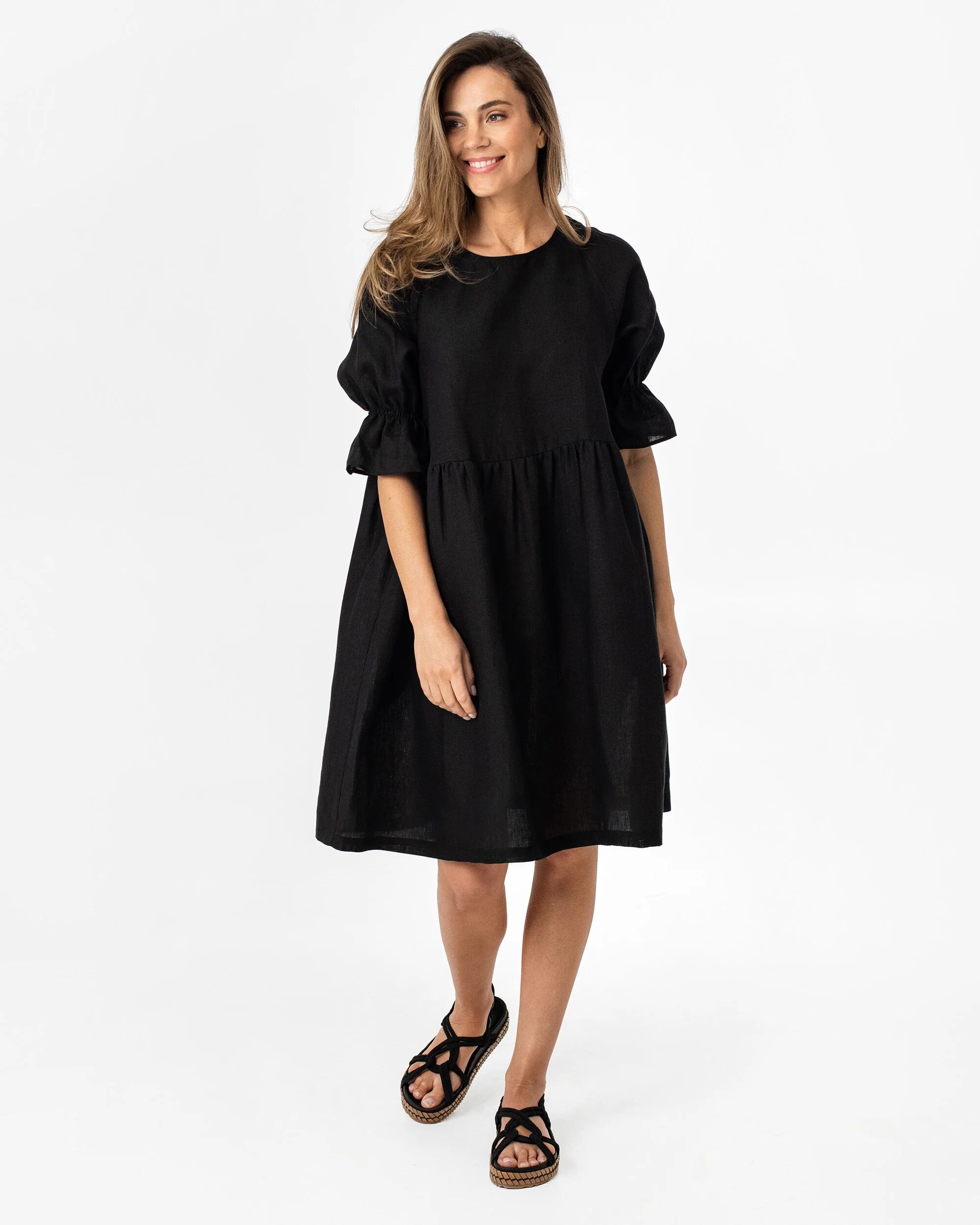 MagicLinen Voluminous linen dress NERJA in Black - XS/M