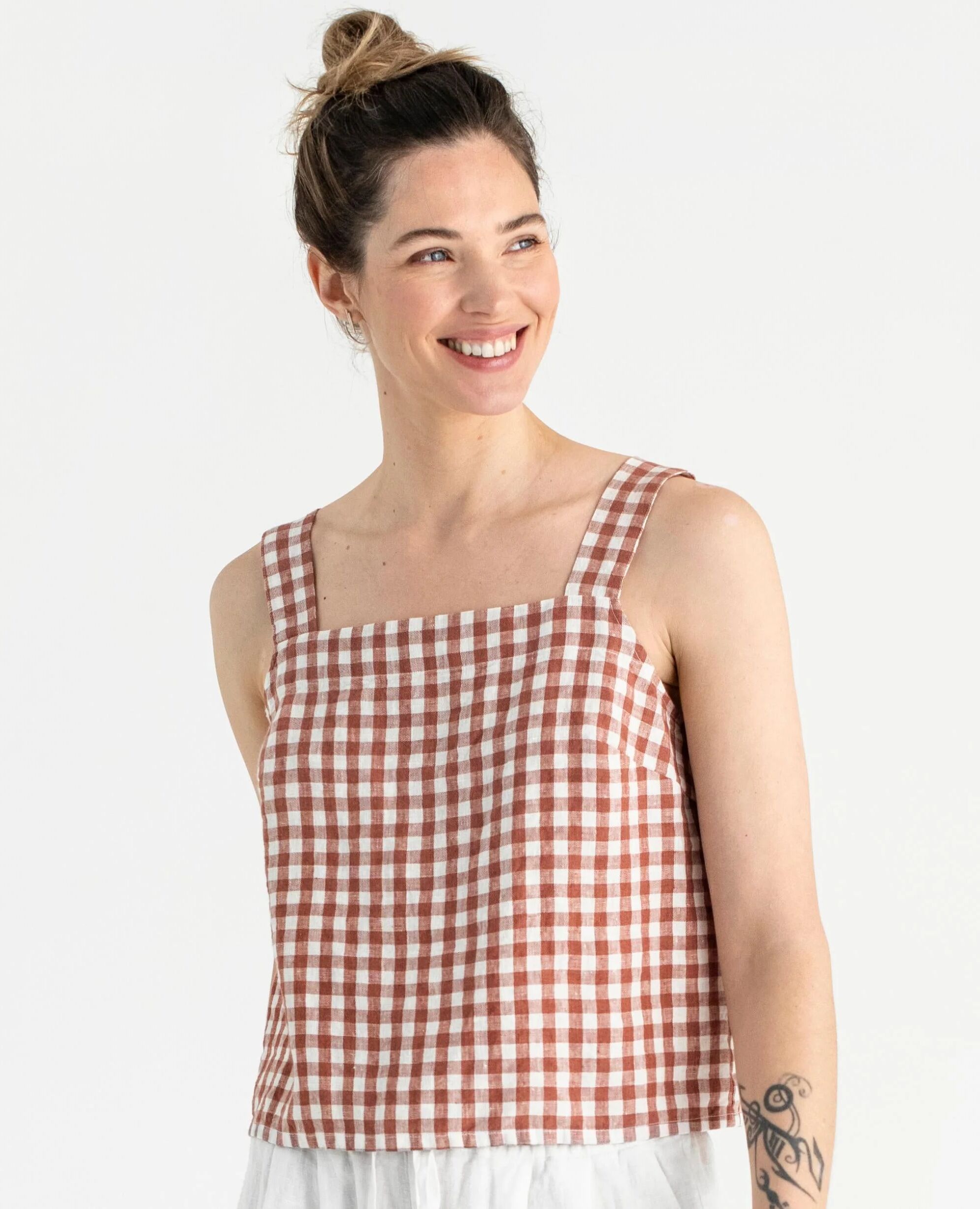 MagicLinen Linen tank top OLINDA in Clay gingham