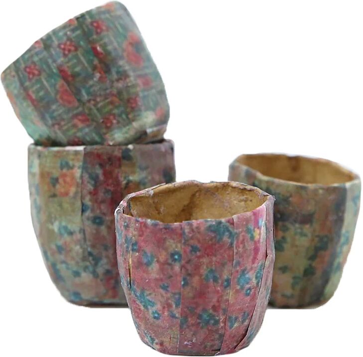 Rachel Ashwell Dollhouse Furniture: Set of 4 Floral Paper Mache Pots