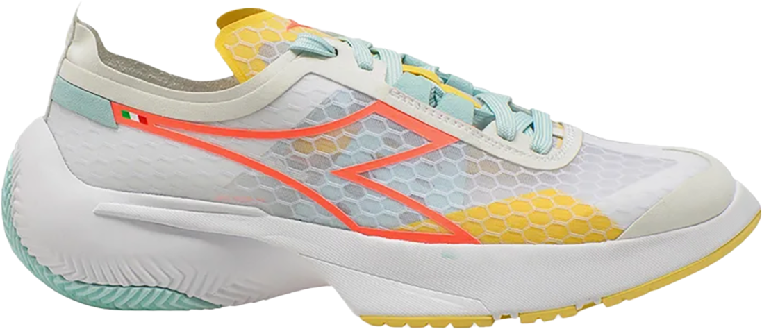 Diadora Women's Equipe Corsa Shoes in Lily White/Blue Tint/Goldfinch   Size: 7.5 Width: B   Fit2Run