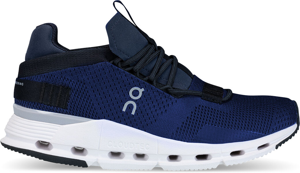 ON Women's Cloudnova Shoes in Navy/White   Size: 8 Width: B   Fit2Run