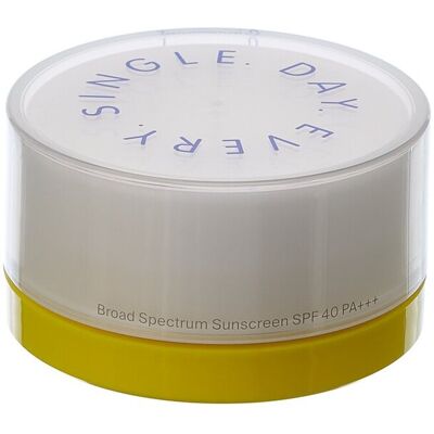 Supergoop! 1.7oz Superscreen Daily Moisturizer SPF 40 NoColor NoSize Supergoop! 1.7oz Superscreen Daily Moisturizer SPF 40 NoColor NoSize
